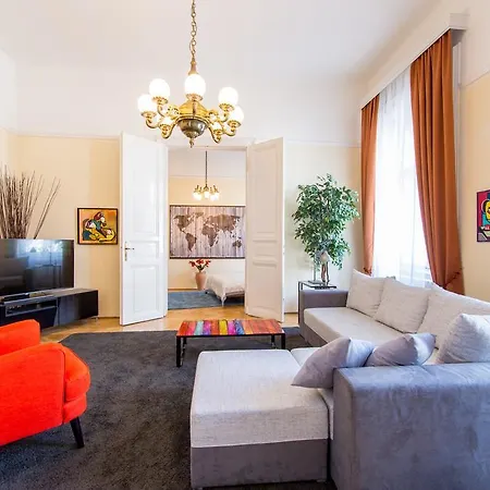 Elegant & Stylish Center Budapest