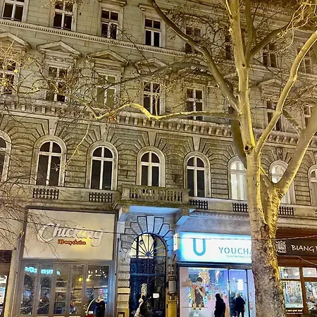 Elegant & Stylish Center Διαμέρισμα