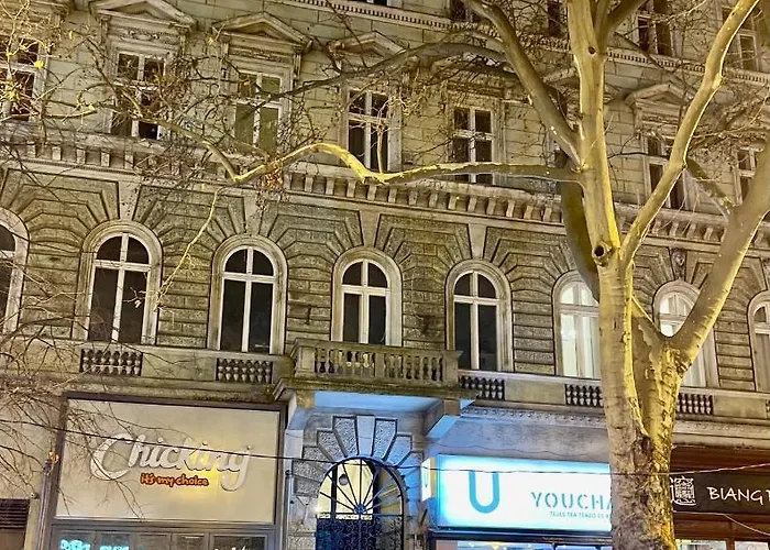 Elegant & Stylish Center Διαμέρισμα